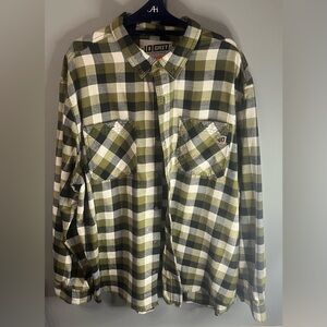 Duluth Trading Co 40 Grit Green and Black Flannel Plaid Button Down Shirt Sz 2XL